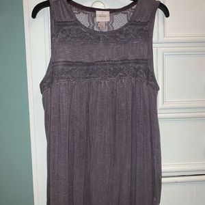 Knox Rose tank top; size large